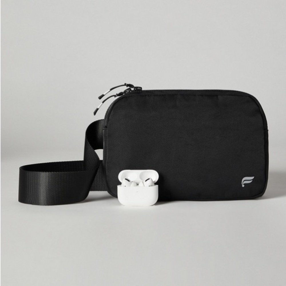 Fabletics BIG Black Crossbody Bag
